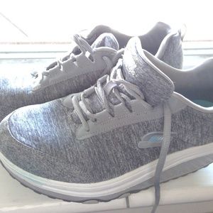 Skechers Shape Ups Size 9 - Grey